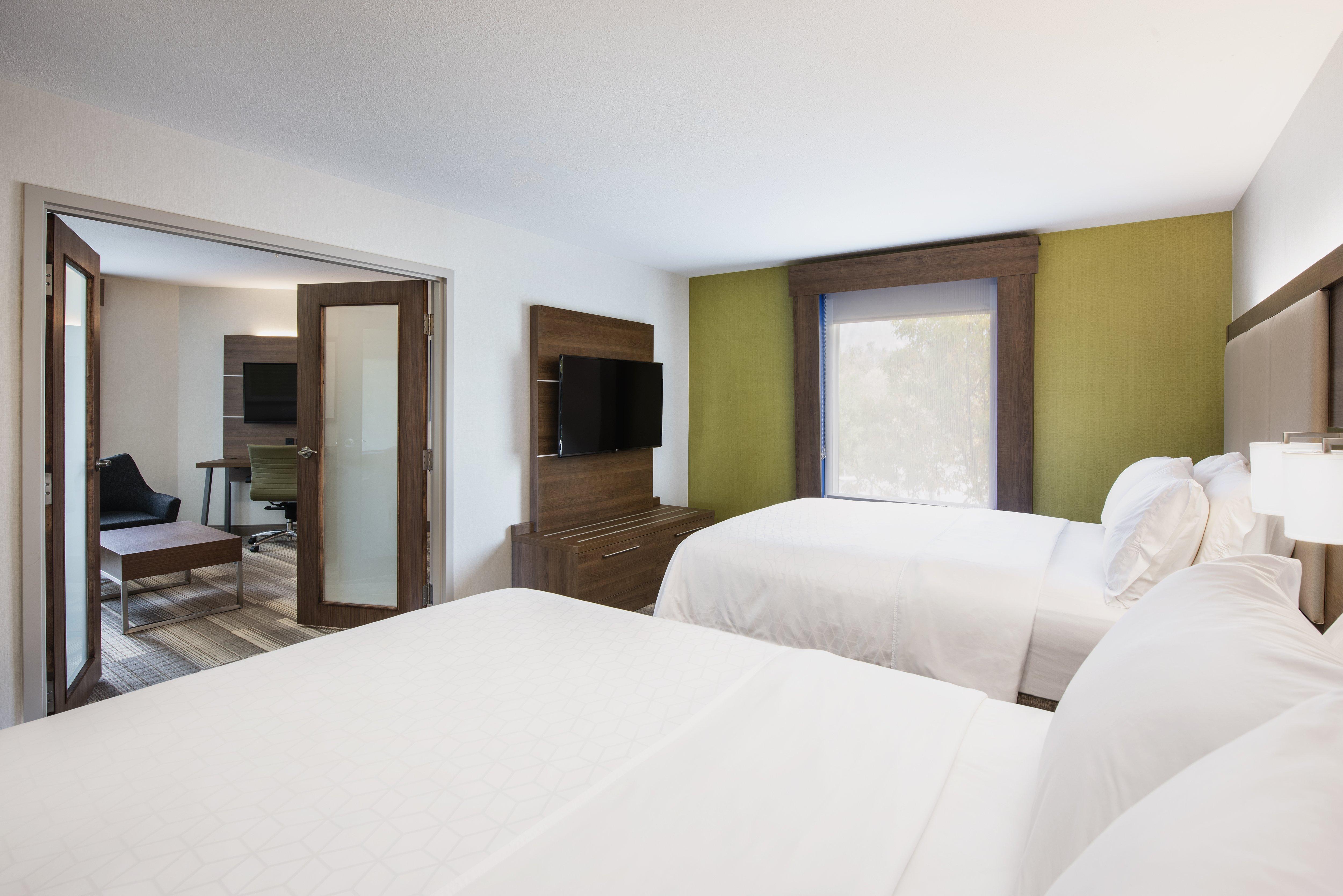 Express & By Ihg 2* Saskatoon