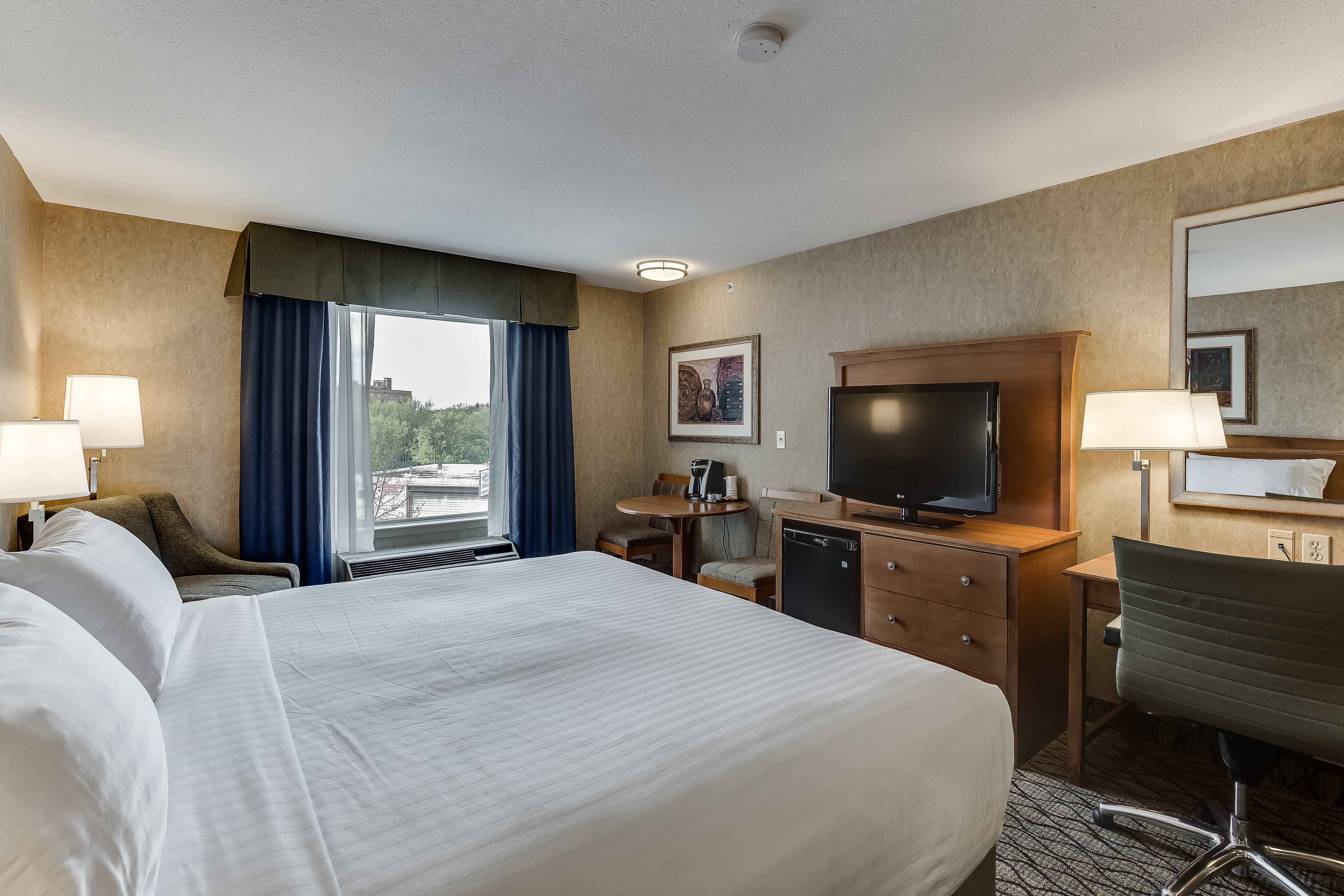 Express & By Ihg 2* Saskatoon
