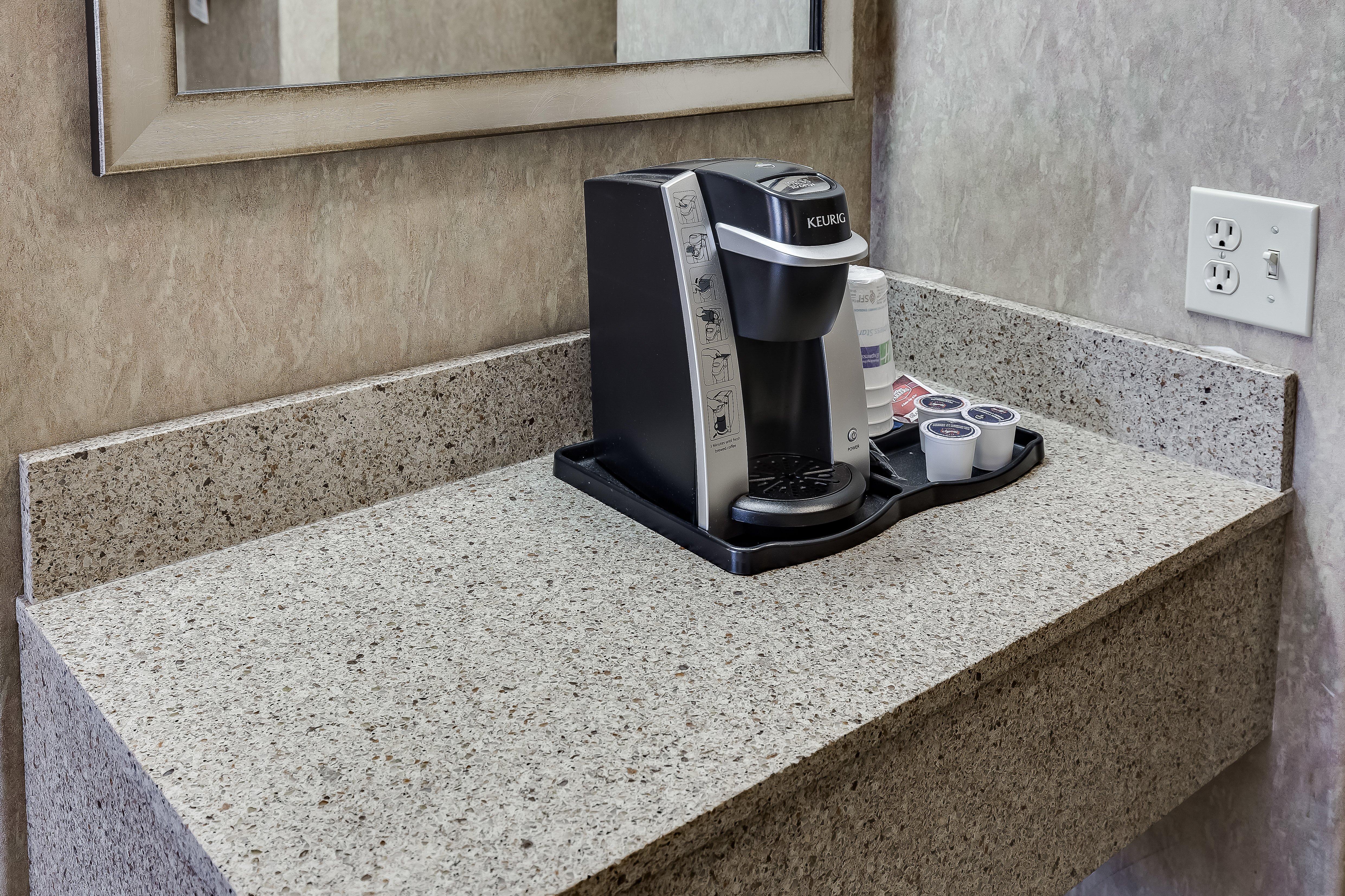 Express & By Ihg 2*
