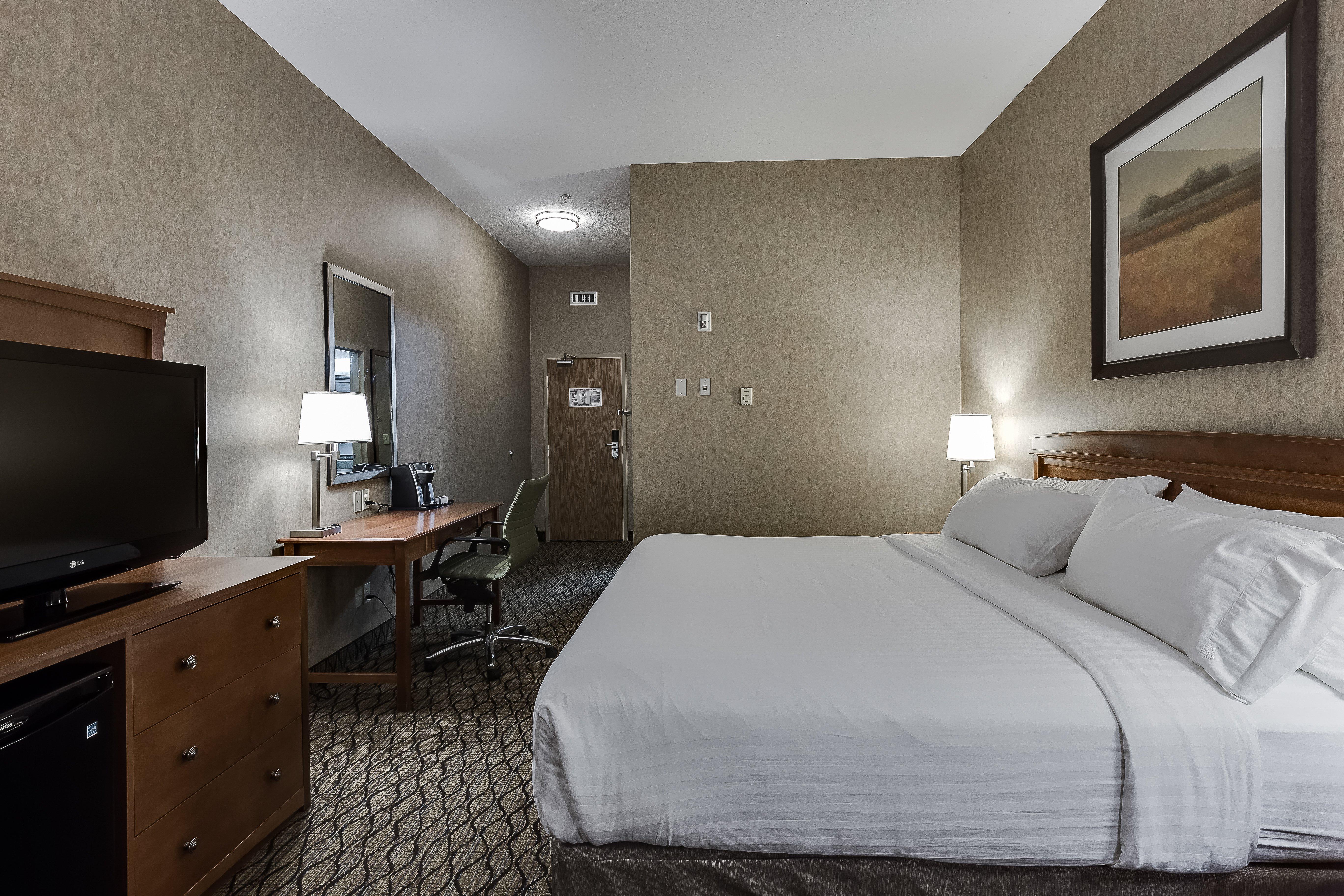 Express & By Ihg Hotel