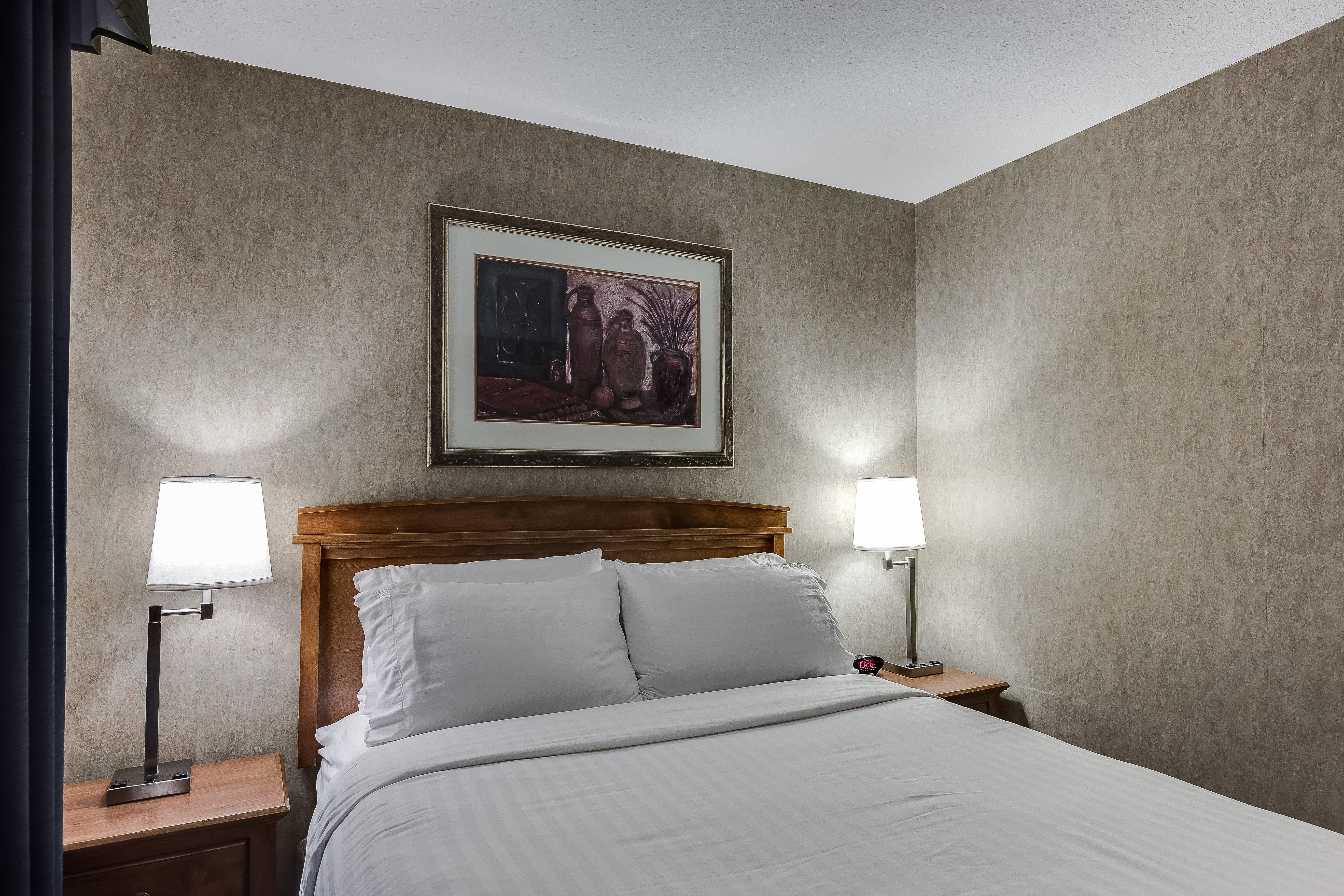 Express & By Ihg Hotel 2*