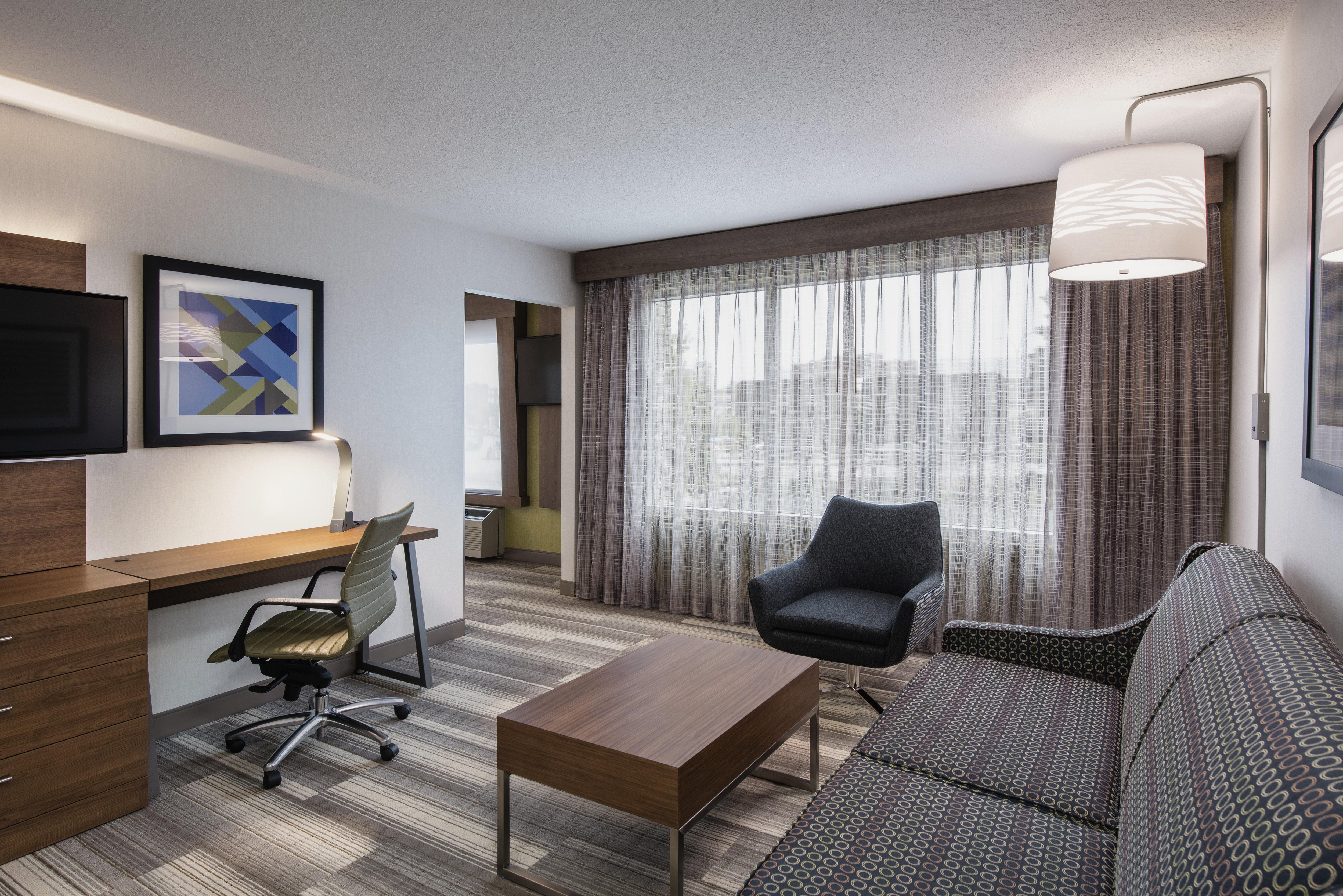Hotel Express & By Ihg