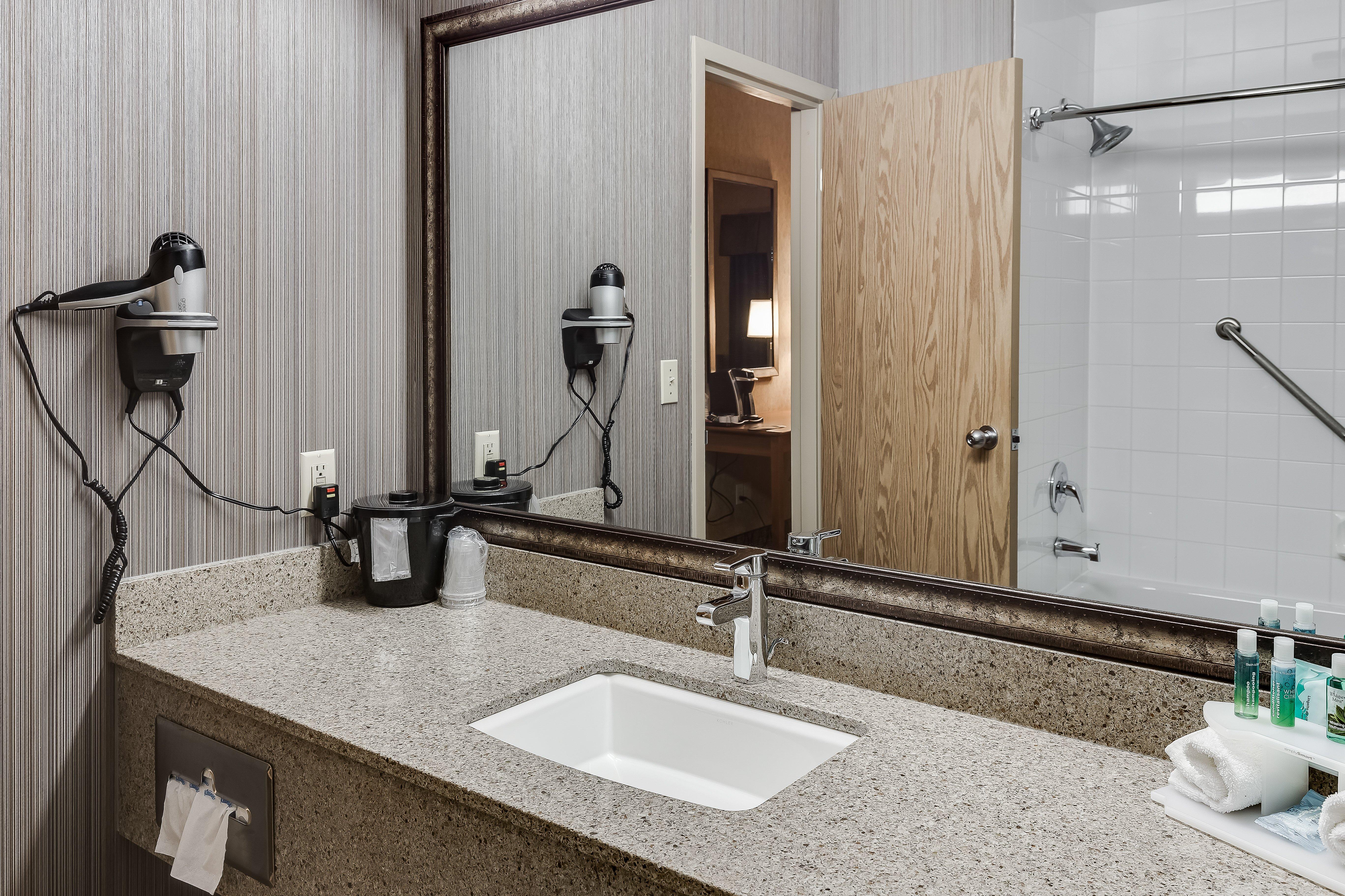 Hotel Express & By Ihg