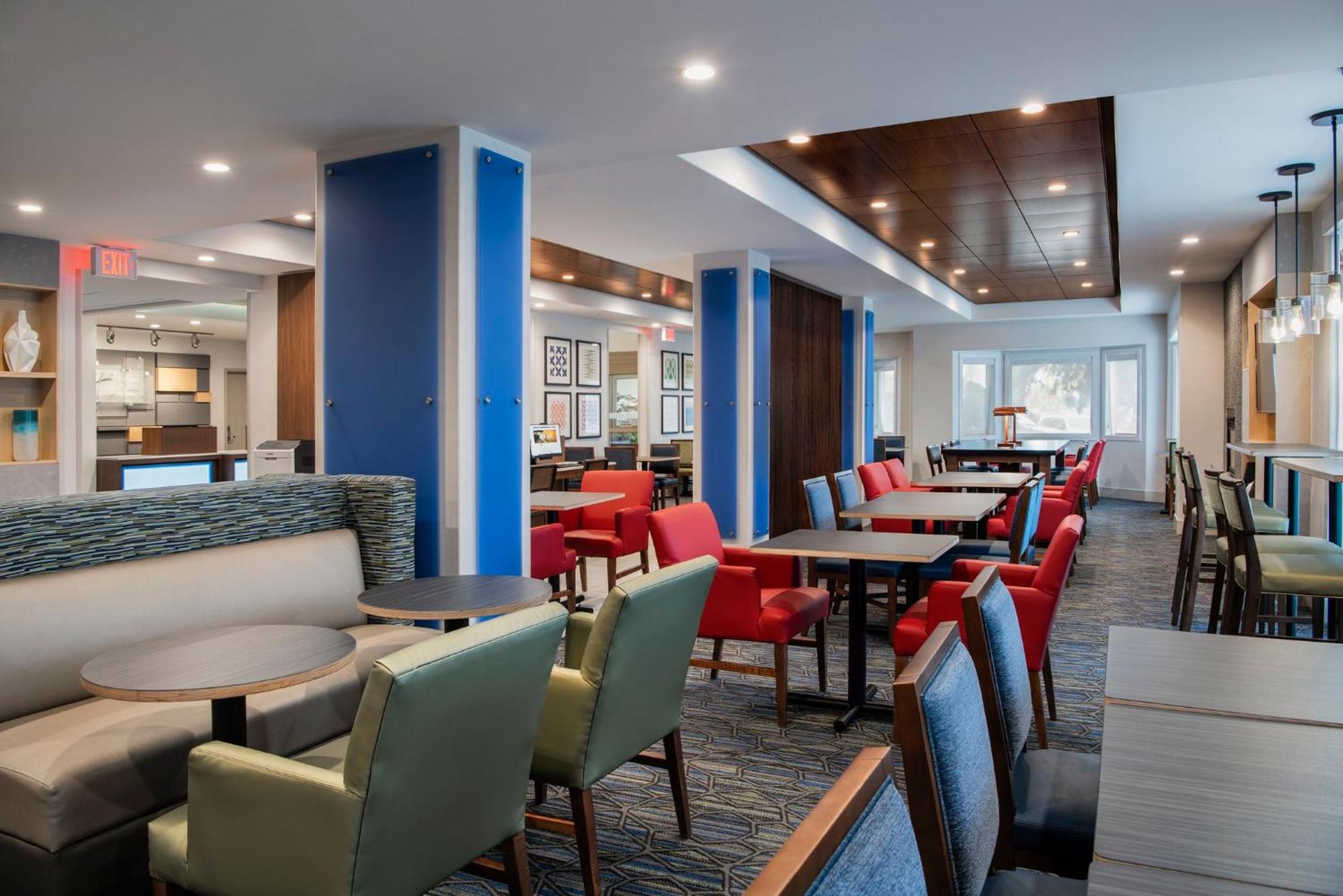 Express & By Ihg Hotel